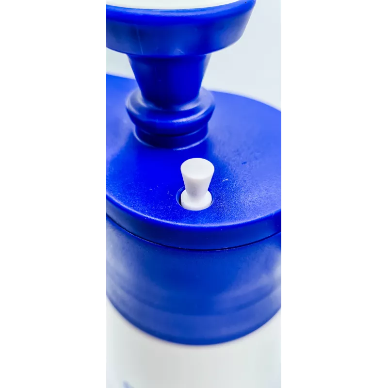 PULVÉRISATEUR PRESSION : SEVEN UP PULVÉRISATEUR PRESSION : SEVEN UP