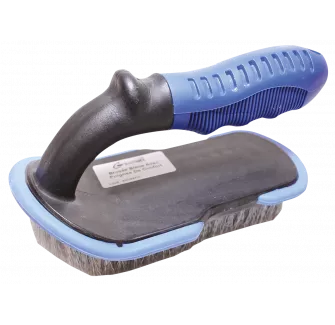 BROSSE AVEC POIGNEE DE CONFORT
